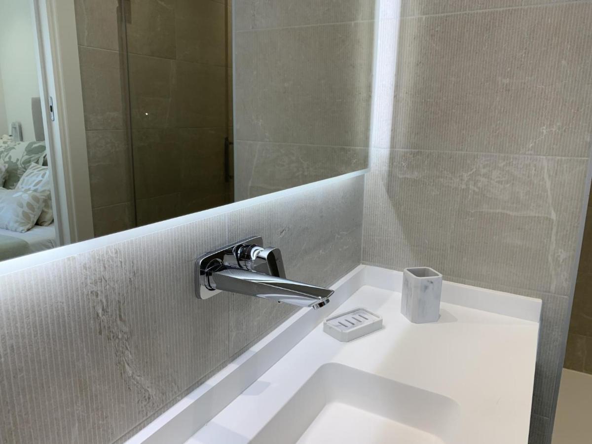 Sitges Spaces Oasis Suites- 4 Bedroom, 4 Ensuite Bathrooms, Terrace, Pool, Sitges Centre Esterno foto