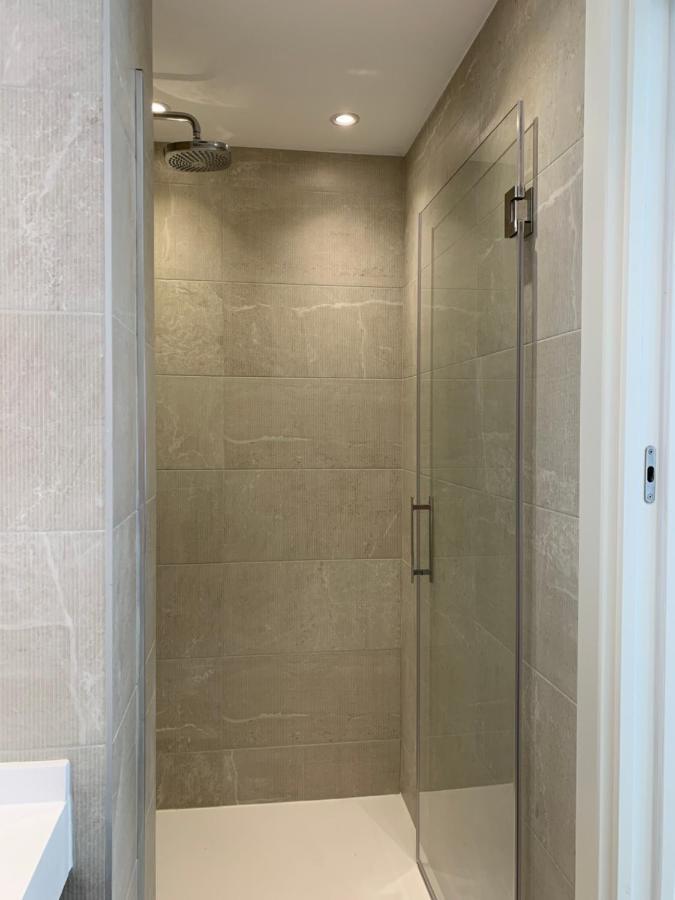 Sitges Spaces Oasis Suites- 4 Bedroom, 4 Ensuite Bathrooms, Terrace, Pool, Sitges Centre Esterno foto