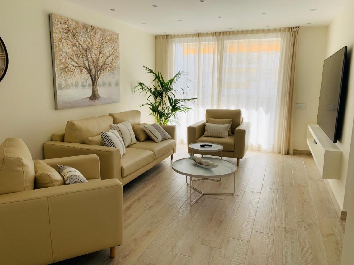 Sitges Spaces Oasis Suites- 4 Bedroom, 4 Ensuite Bathrooms, Terrace, Pool, Sitges Centre Esterno foto
