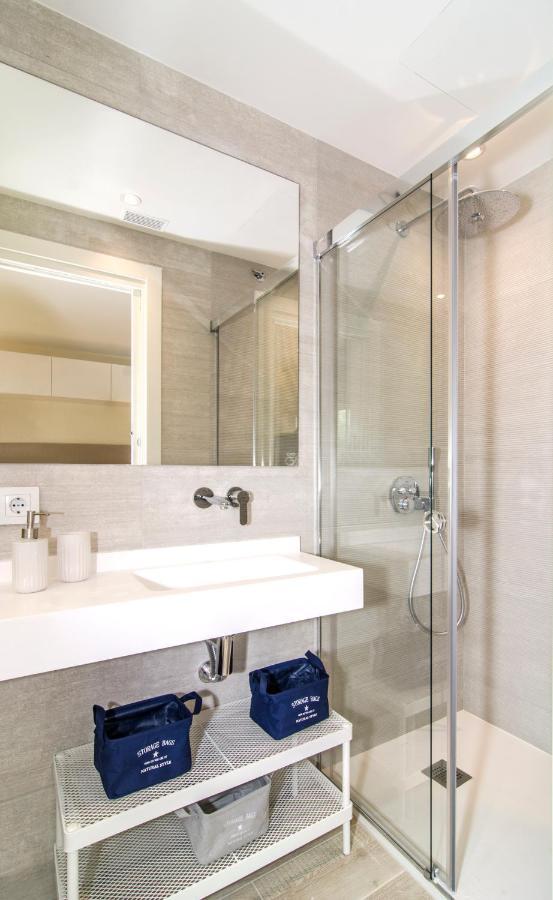 Sitges Spaces Oasis Suites- 4 Bedroom, 4 Ensuite Bathrooms, Terrace, Pool, Sitges Centre Esterno foto