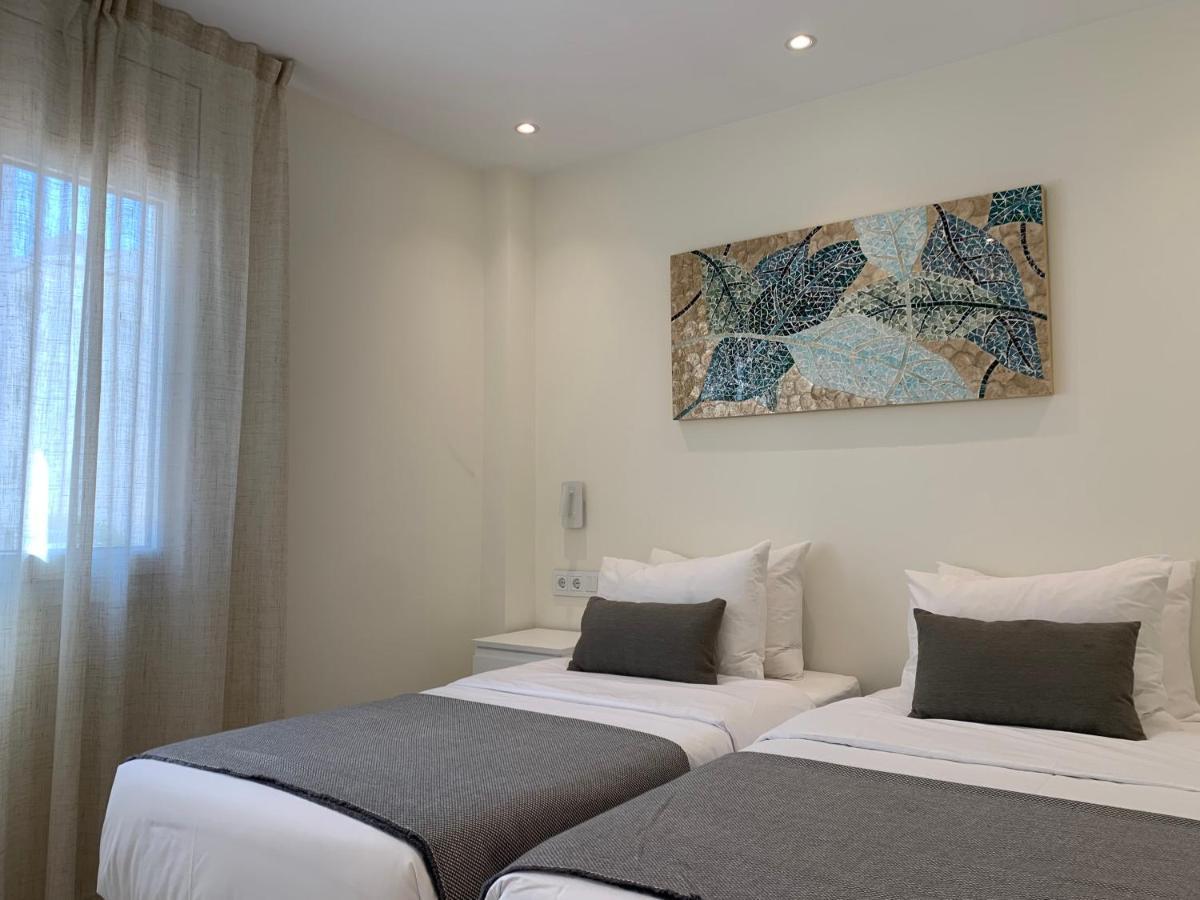 Sitges Spaces Oasis Suites- 4 Bedroom, 4 Ensuite Bathrooms, Terrace, Pool, Sitges Centre Esterno foto